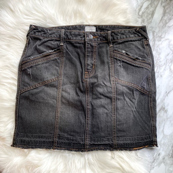 CONVERSE ONE STAR | Y2K black, denim skirt - Picture 1 of 5